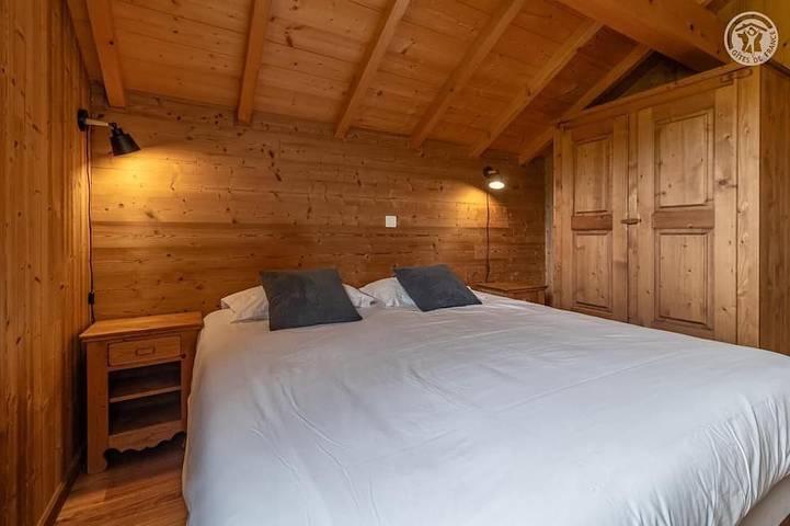 Location de vacances pour 15 personnes, avec terrasse ainsi que sauna et jacuzzi à La Compôte - 3