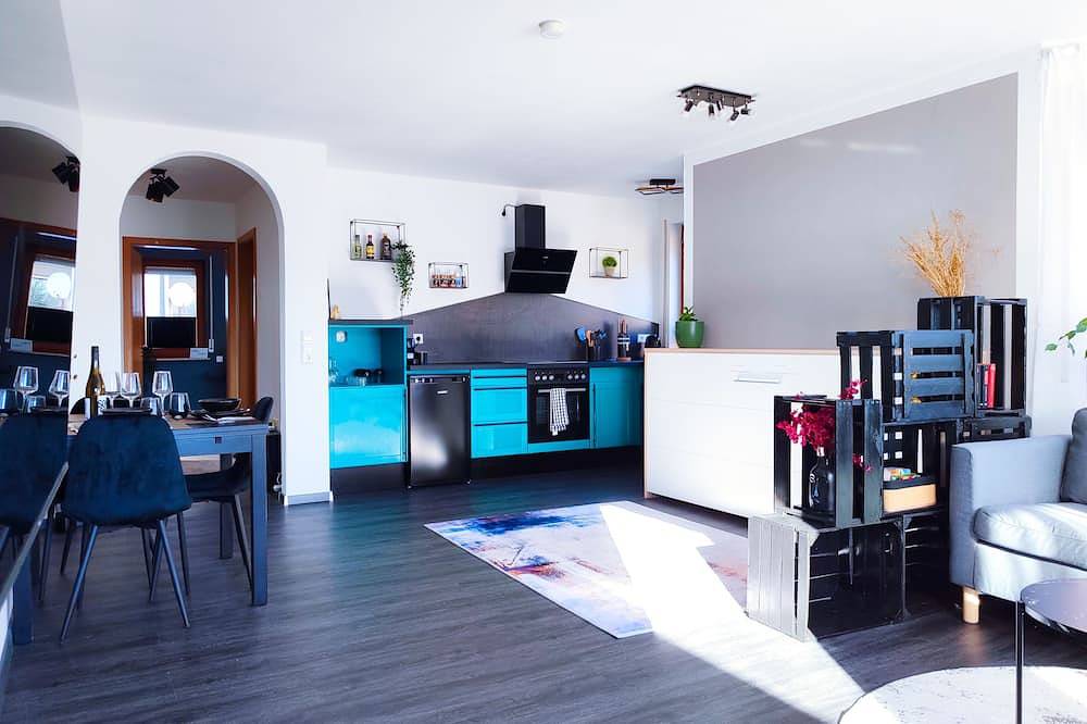 Ganze Wohnung, Terminal Design Apartments - Terrasse & Waiputv in Steinenbronn, Landkreis Böblingen
