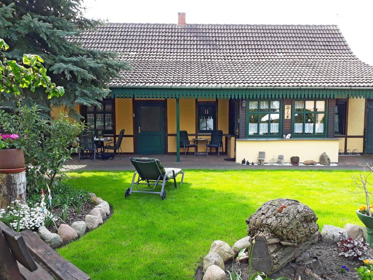 Ganze Wohnung, Apartment with Garden View in Reitwein, Märkische Schweiz-Oderland