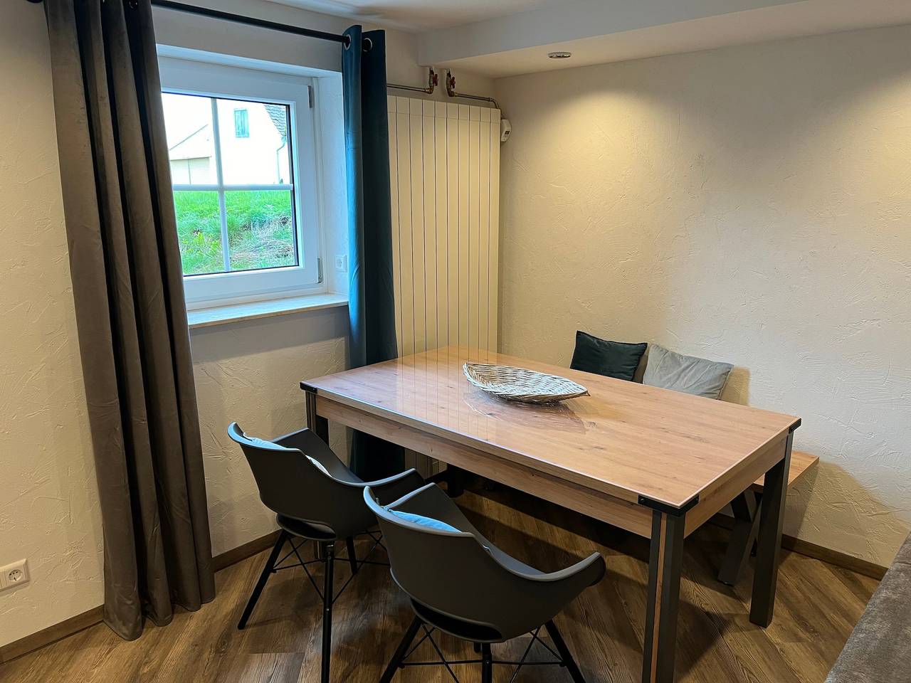 Ganze Ferienwohnung, Tl Apartments - 2 Zimmer Apartment Josha mit 52qm in Feuchtwangen, Romantische Straße