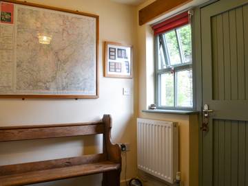 Log Cabin for 2 People in Beddgelert, Gwynedd, Photo 4