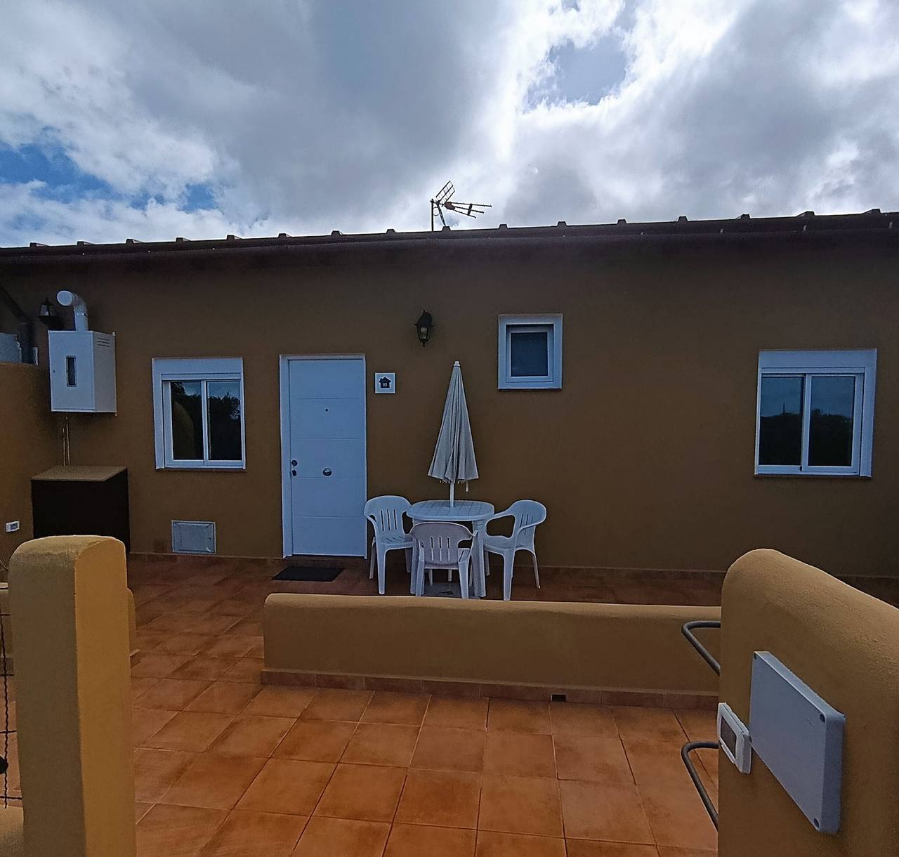 Ferienhaus „Casas Quemahierro“ mit Ausblick, WLAN, Pool und Garten in La Mancha (Icod de los Vinos), Icod de los Vinos