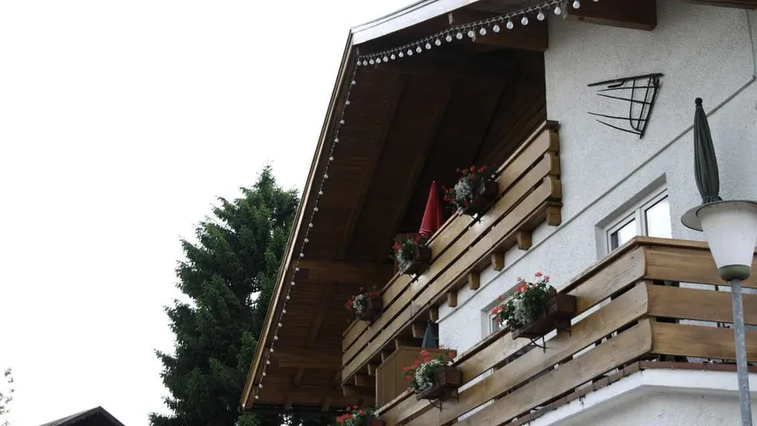 Ferienwohnung für 4 Personen, mit Terrasse und Ausblick - 1