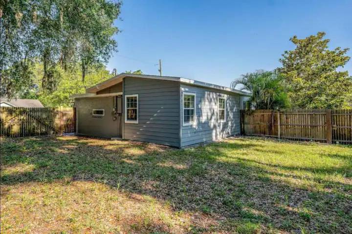 Ferieudlejning for 2 personer, med terrasse i Orlando