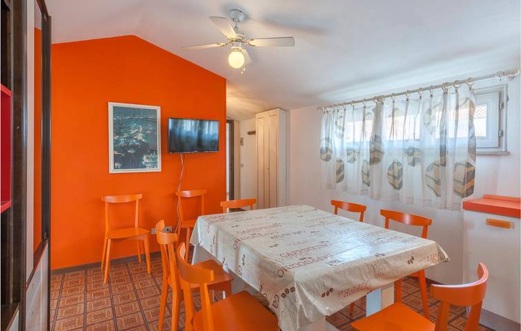 Gîte pour 7 personnes, avec terrasse à Cattolica - 4