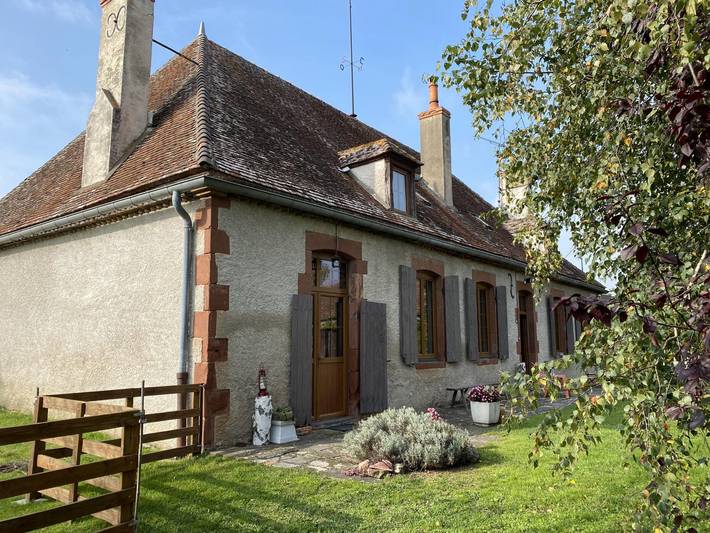 Gîte pour 4 personnes, avec piscine et jardin, animaux acceptés dans Allier - 3