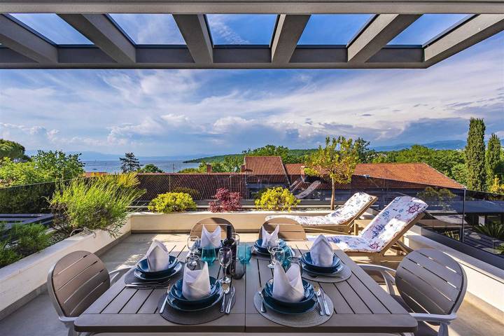 Ferienwohnung für 8 Personen, mit Balkon in Njivice - 4