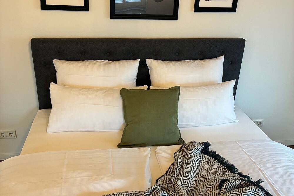 Geheel appartement, Apartment - Loft Apartment, 160 qm², balcony, parking lot, modern, up to 8 pers. in Piesport, Bernkastel-Kues en Omgeving