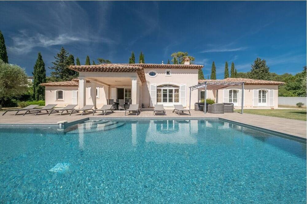 Villa pour 8 Personnes dans Puget-sur-Argens, Région de Draguignan