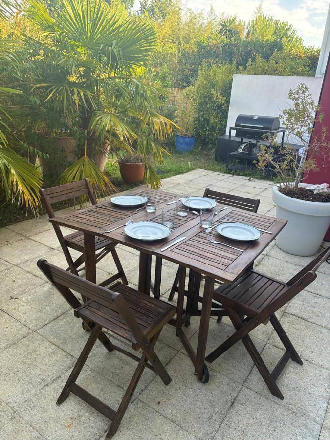 Appartement entier, Maison avec Piano à Eysines in Eysines, Région de Bordeaux