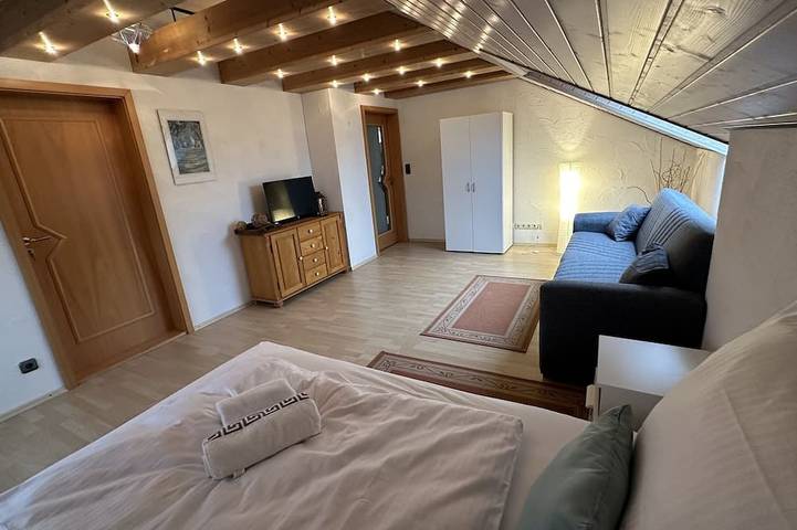 Ferienwohnung für 6 Personen in Untermeitingen