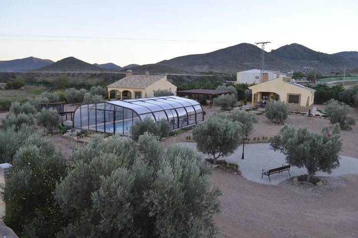 Casa rural para 6 personas, con piscina para niños y jardín además de vistas y piscina, Se admiten mascotas en Provincia de Murcia
