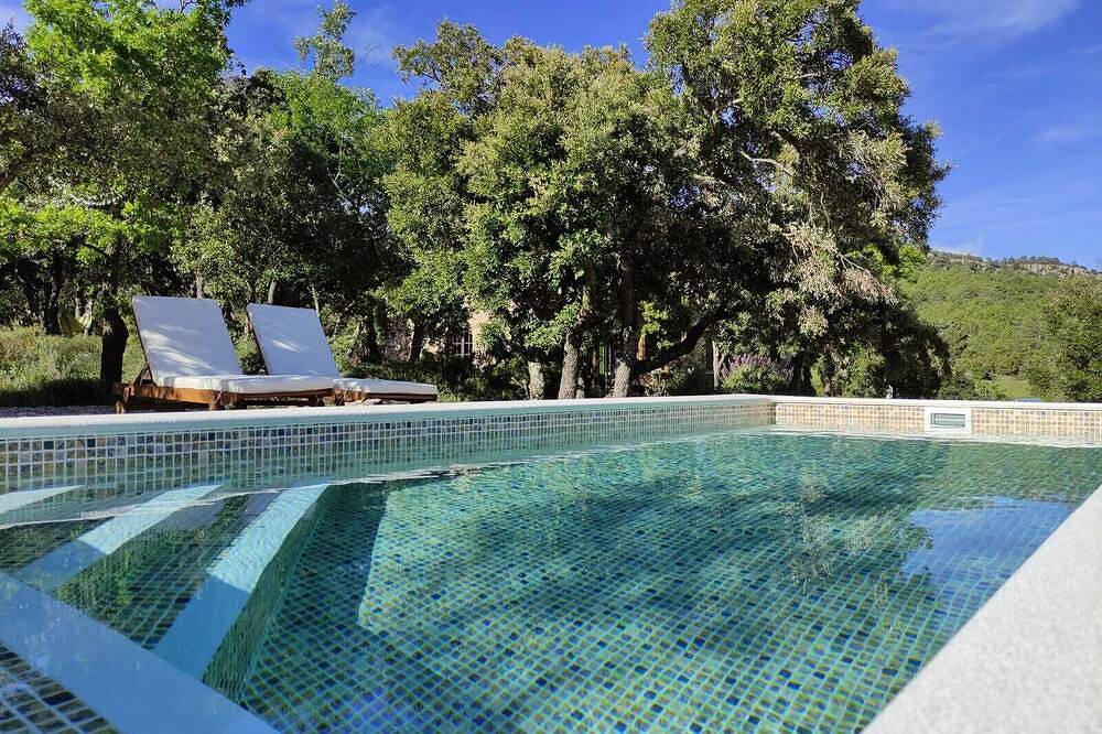 Masía Rural con Piscina en el corazón de las montañas de Prades. in Mont Blanc (Tarragona), Provincia de Tarragona