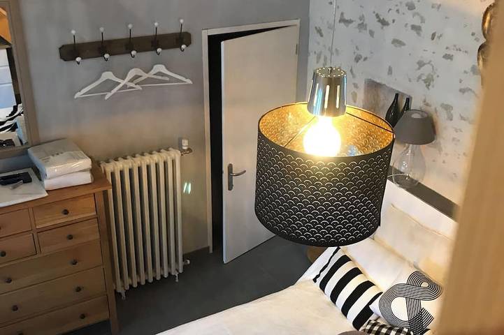 Gîte pour 2 personnes, avec jardin à La Chapelle-Thémer - 3