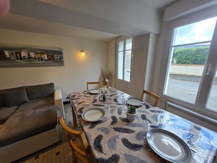 Location de vacances pour 8 personnes, avec terrasse dans Château-Gontier-sur-Mayenne - 2