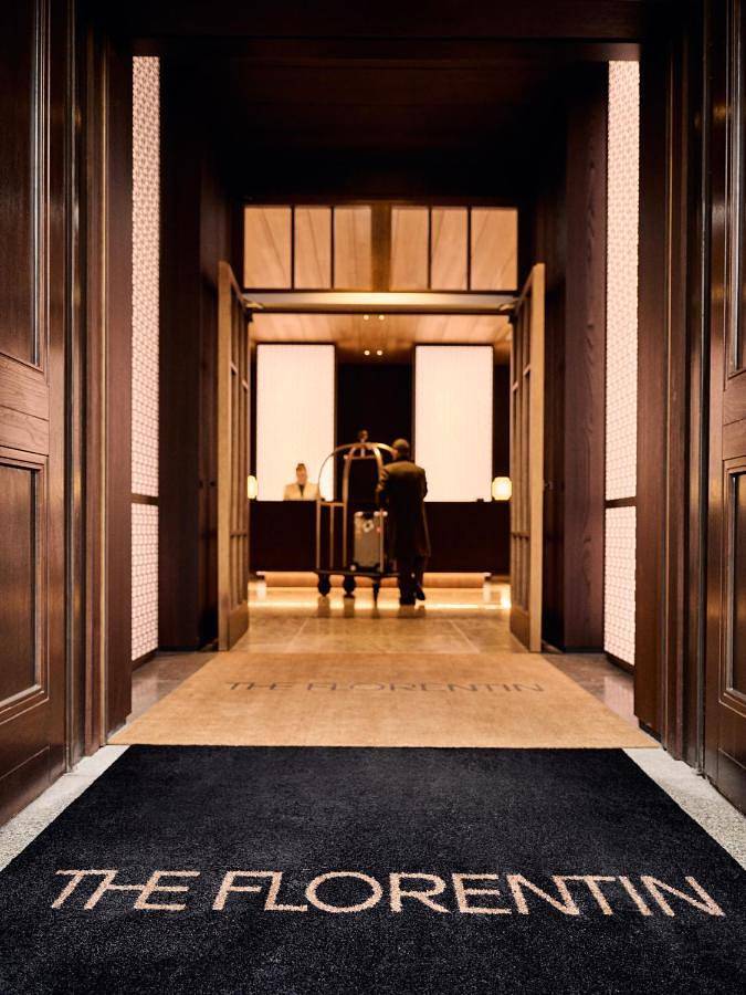 Hotel für 2 Personen, mit Ausblick und Garten sowie Sauna und Pool in Frankfurt - 2