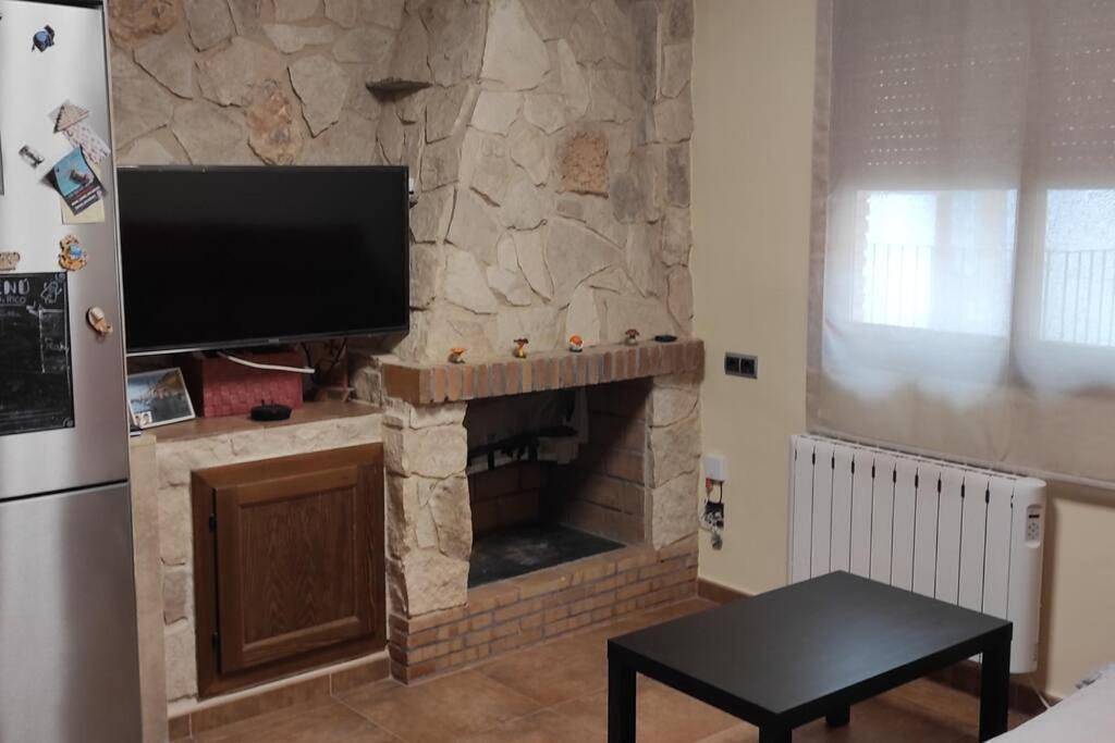 Appartement entier, One-Bedroom Apartment in Ascó, Terres de l'Èbre