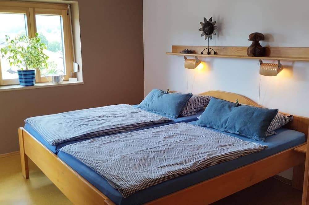 Ganze Wohnung, Ferienwohnung mit Balkon in Bischofsmais, Ostbayern