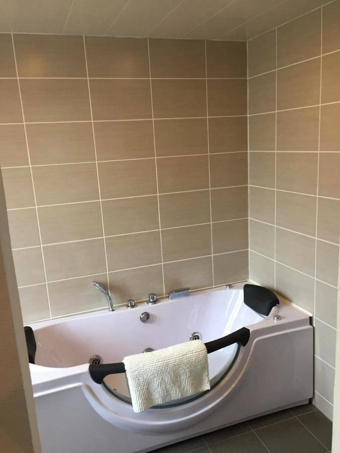 Budget Double Room in Bouillon, Région de Neufchâteau