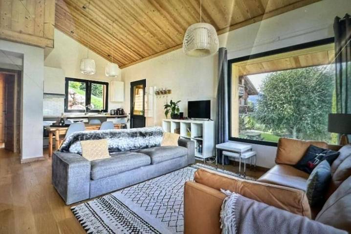 Gîte pour 4 personnes, avec balcon et vue à La Côte-d'Arbroz - 3