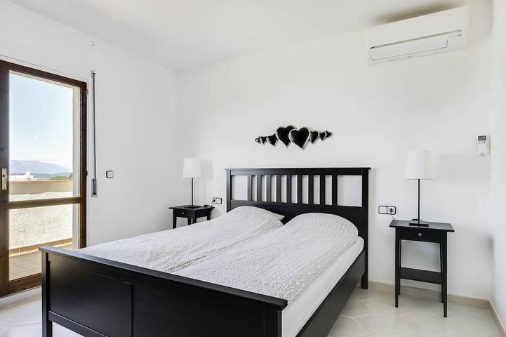 Villa für 12 Personen, mit Whirlpool und Balkon sowie Garten in Lloret de Mar - 2