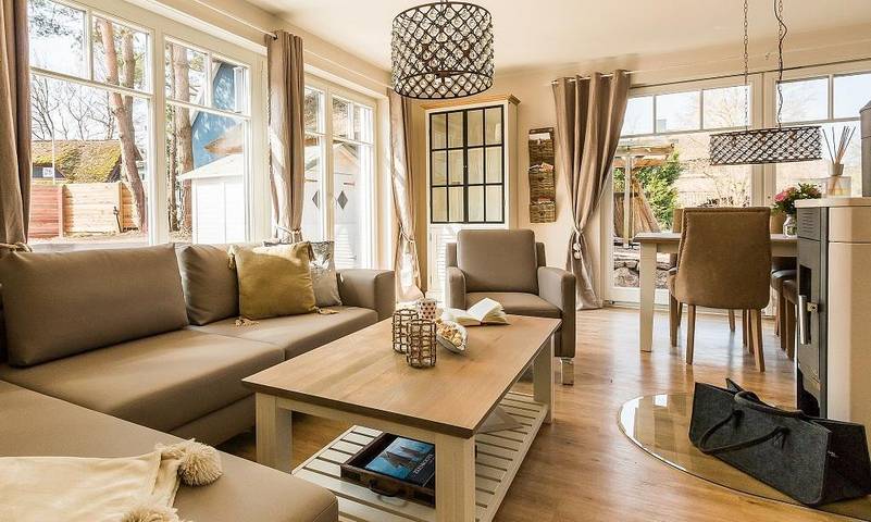 Ferienhaus für 4 Personen, mit Terrasse und Sauna in Wieck am Darß