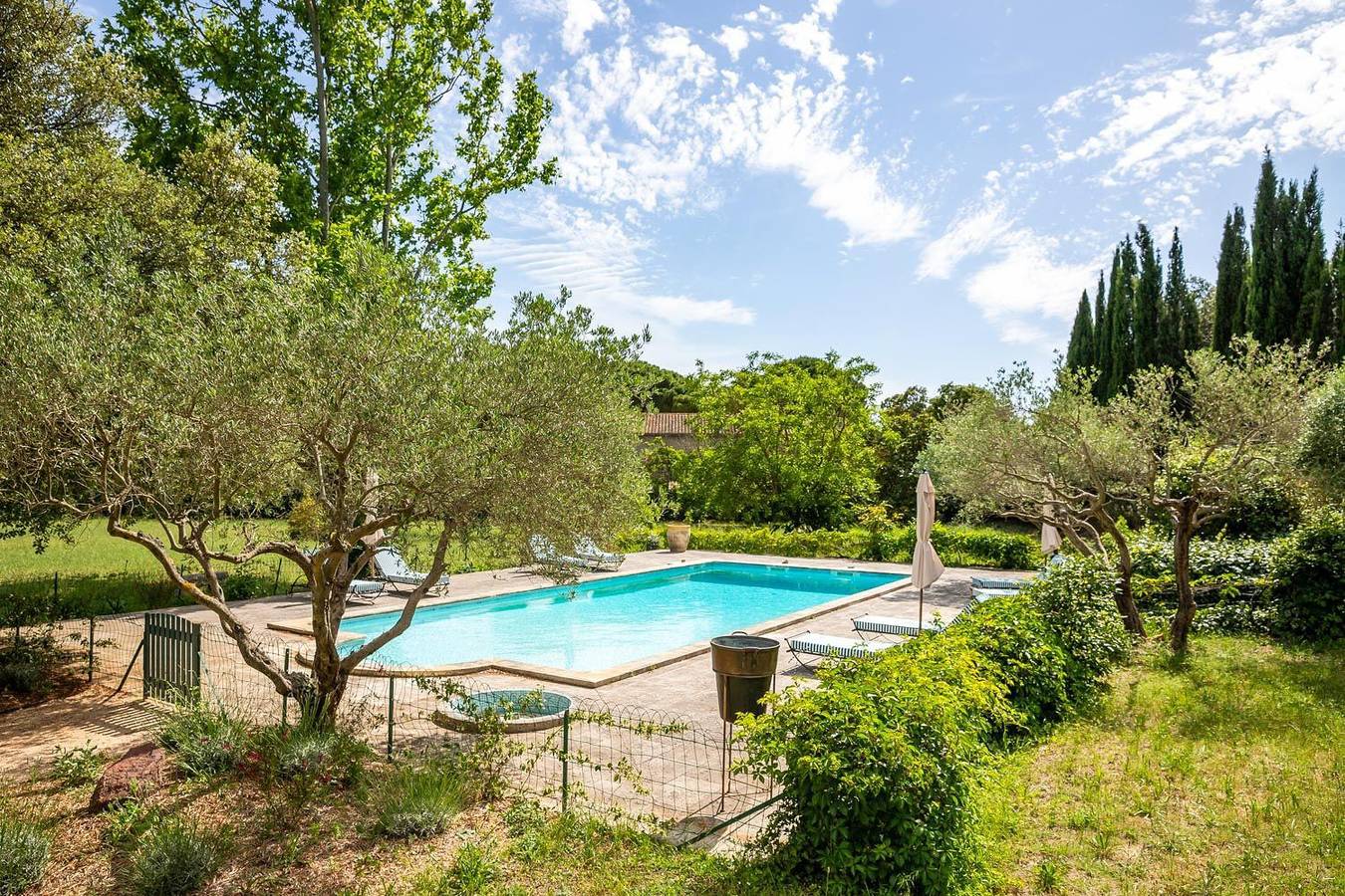 Mas Natura in Les Baux-de-Provence, Arles und Umgebung