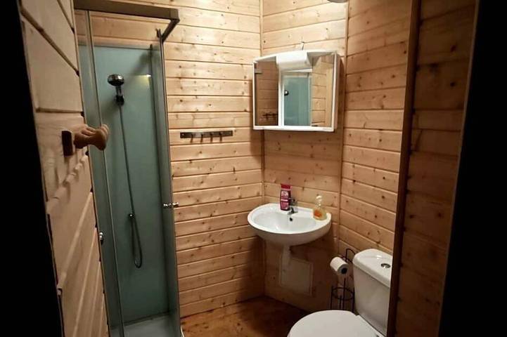 Château Montegut – Appartement privé dans une tour médiévale avec vue Pyrénées in Montégut, Hautes-Pyrénées