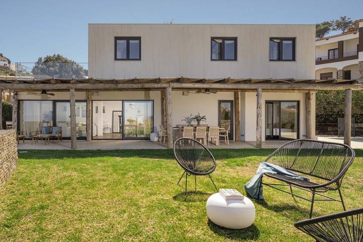 Chalet para 8 personas, con piscina y jacuzzi además de jardín y sauna en Provincia de Gerona - 2