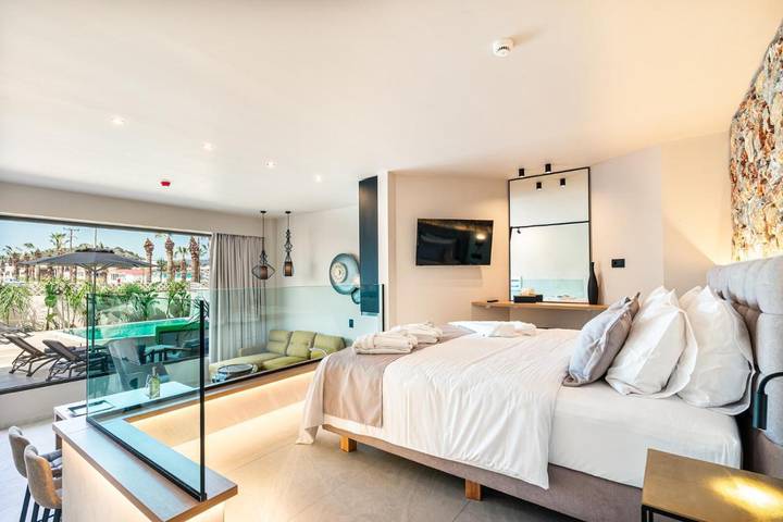 Hôtel pour 2 personnes, avec piscine ainsi que jardin et vue, animaux acceptés