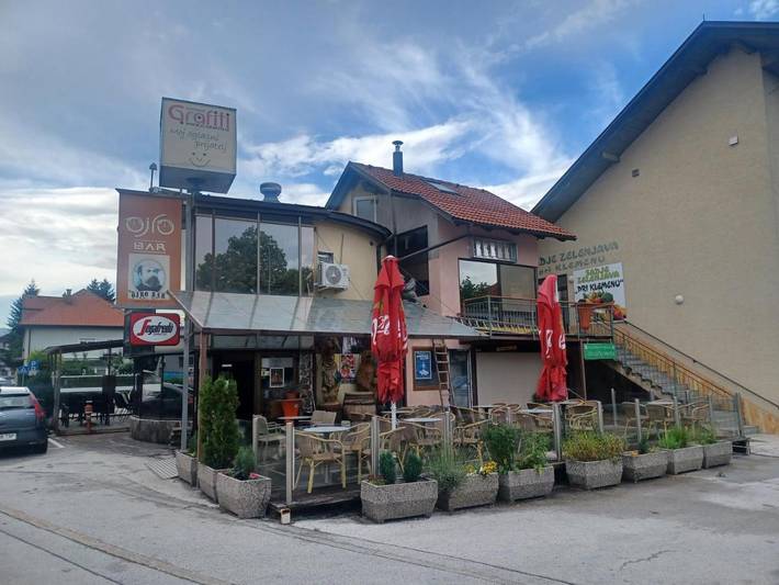 Auberge pour 2 personnes, avec terrasse ainsi que jardin et vue