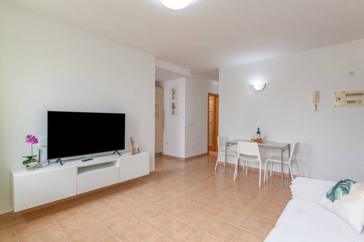 Apartamento entero, Casa La Molina, atención y comodidad. in San Bartolomé, Lanzarote