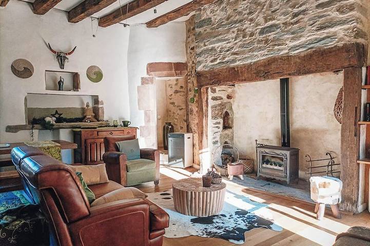 Location de vacances pour 3 personnes, avec jacuzzi ainsi que piscine et jardin à Grand-Vabre - 4