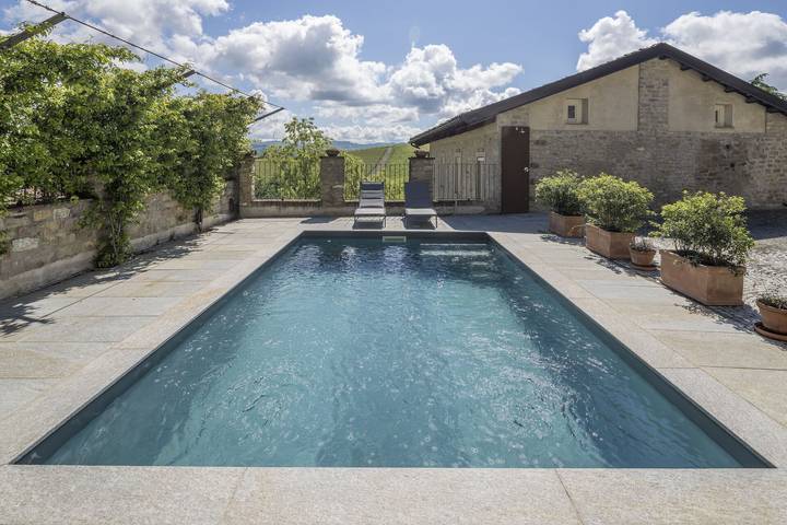 Appartamento intero, Arpusè, Relax nelle Langhe - Barolo, with Pool - Arpusè - Ca Fredo Apartment with Pool in Monforte d'Alba, Langhe