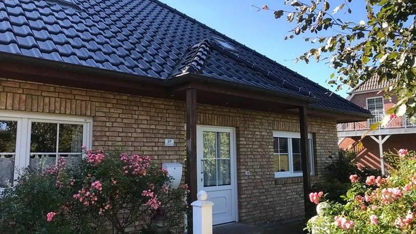 Ferienwohnung für 4 Personen, mit Balkon in Schönhagen