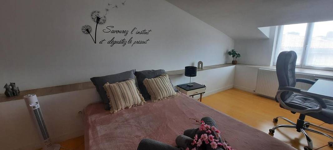 Gîte pour 2 personnes, avec terrasse à Saint-Sauvant (Vienne)