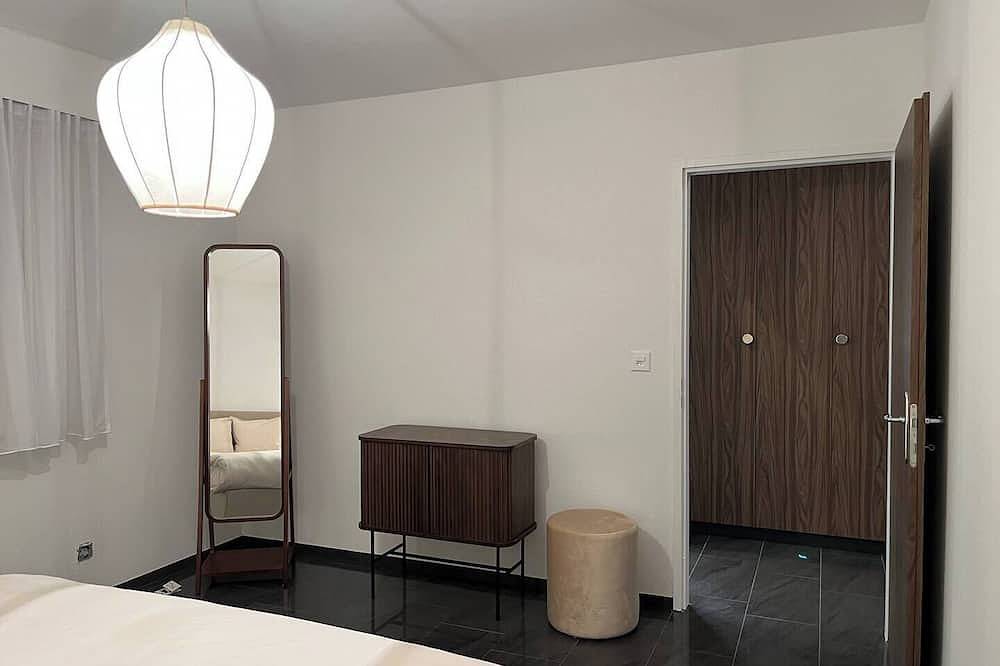 Entire apartment, Central Apartment • Basel Sbb, City Center, Airport Nearby in Basel, Region Basel RDK