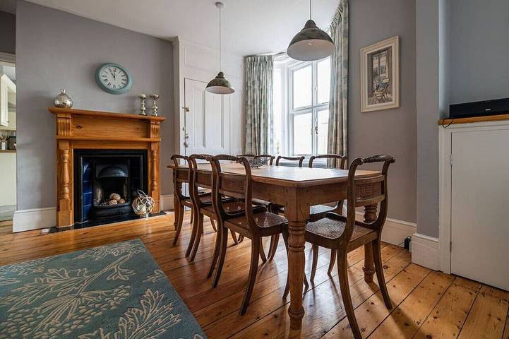 Holiday home for 11 people, with balcony and garden in Broadstairs