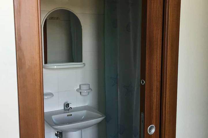 Appartamento intero, Aria condizionata, nuovissimo miniappartamento soppalcato prima fila mare in Tortoreto Lido, Tortoreto (Comune)