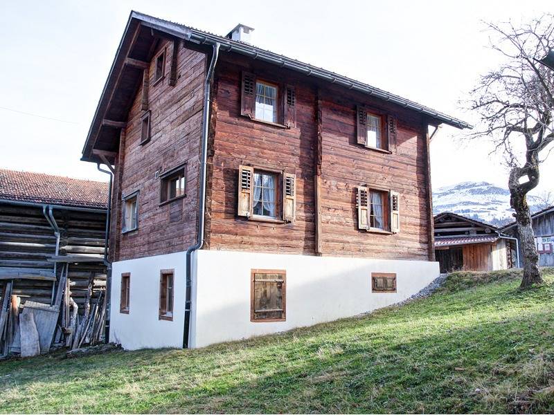 Ganze Ferienwohnung, Ferienhaus Mulin Vegl Sprecher, Waltensburg - 3.5 Zimmer Ferienhaus für max. 6 Pers. in Waltensburg/Vuorz Staziun, Waltensburg