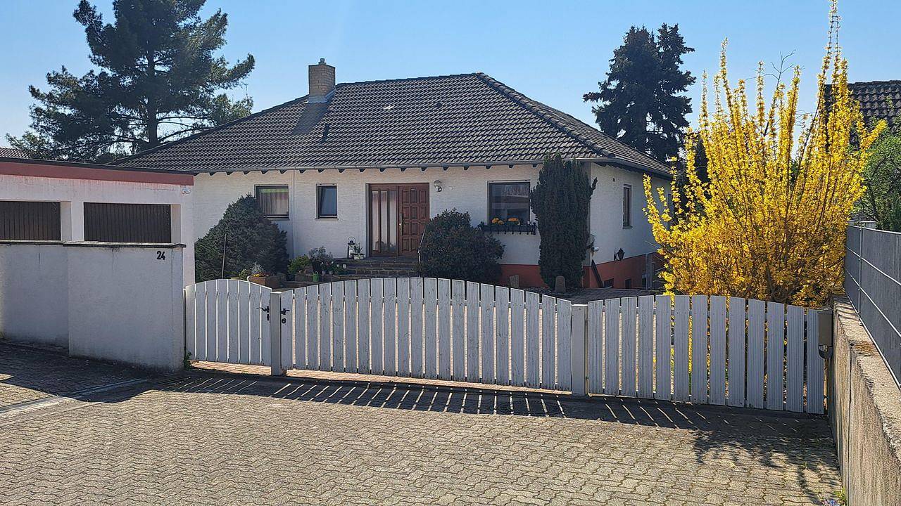Ganze Ferienwohnung, Ferienwohnung für 4 Personen (75 m²) in Neustadt in Neustadt an der Weinstraße, Pfälzer Rheinebene