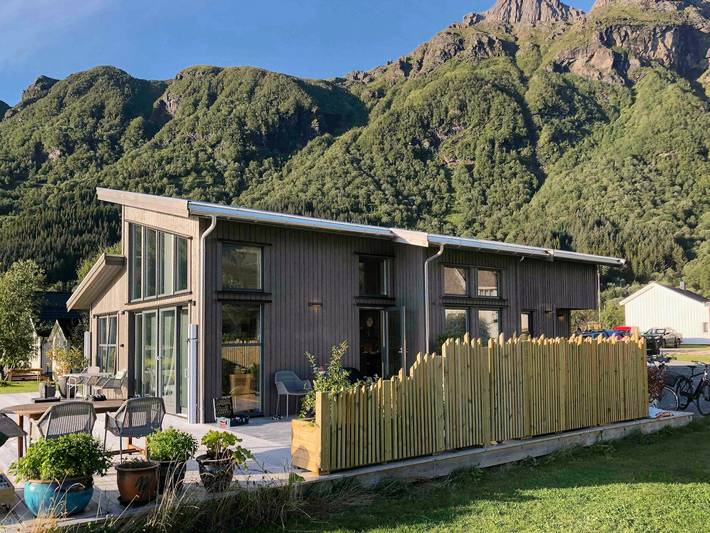 Feriehus for 6 personer, med terrasse, barnevennlig i Nordland