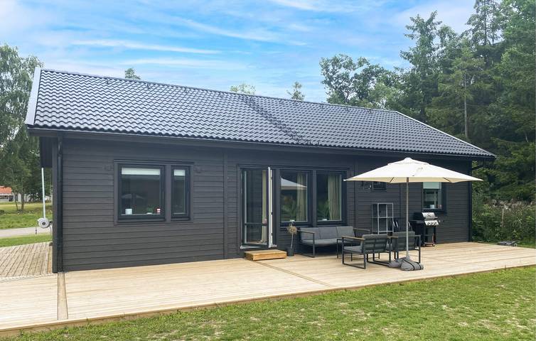 Ferienhaus für 6 Personen, mit Terrasse und Garten - 1