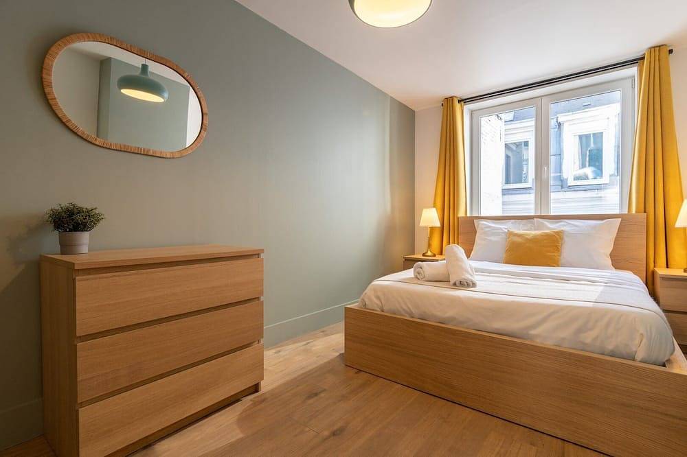 Ganze Wohnung, Lille Centre: 2bed 2bath apartment! in Lille, Lille und Umgebung