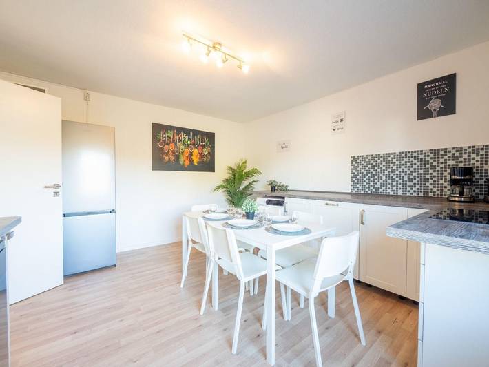 Ganze Ferienwohnung, Monteurwohnung für 7 Personen - 1.Og, 7 Betten in Schwarzenbek in Schwarzenbek, Kreis Herzogtum Lauenburg