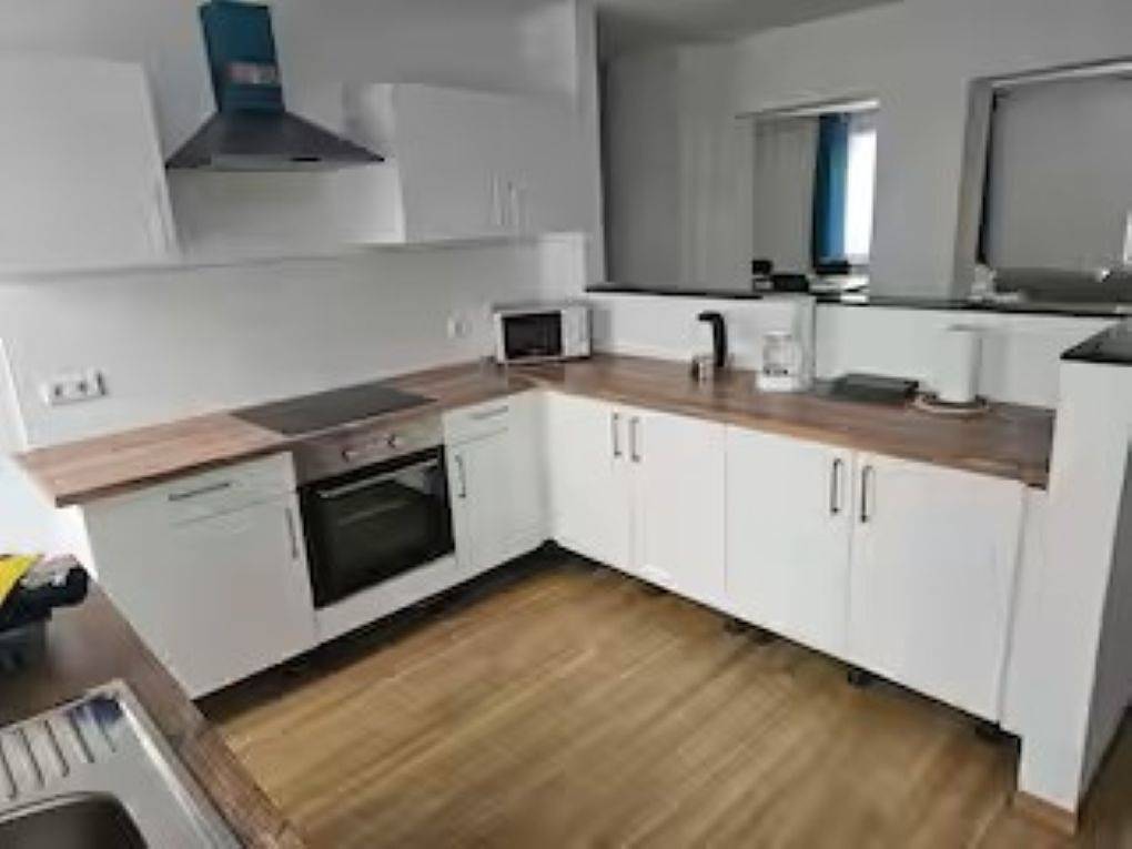 Ganze Ferienwohnung, Schöne Vollausgestattete Monteurs- Gästewohnung nähe Raffinerie Leuna und Geiseltalsee / 0304 in Braunsbedra, Saale-Unstrut