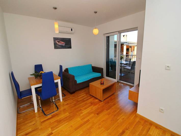 Gîte pour 4 personnes, avec piscine et terrasse à Drače - 2