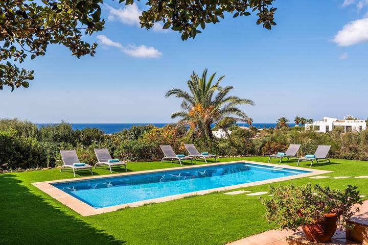 Chalet para 6 personas, con terraza y jardín en Sant Lluís