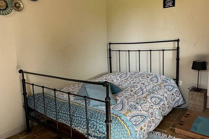 Location de vacances pour 2 personnes, avec jardin à Châteauneuf-du-Rhône - 2