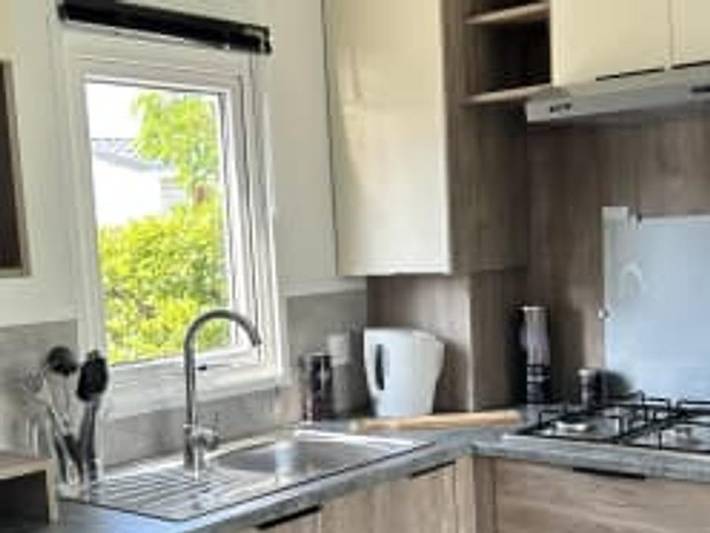 Mobil home pour 8 personnes, avec bassin pour enfant à Lattes - 4